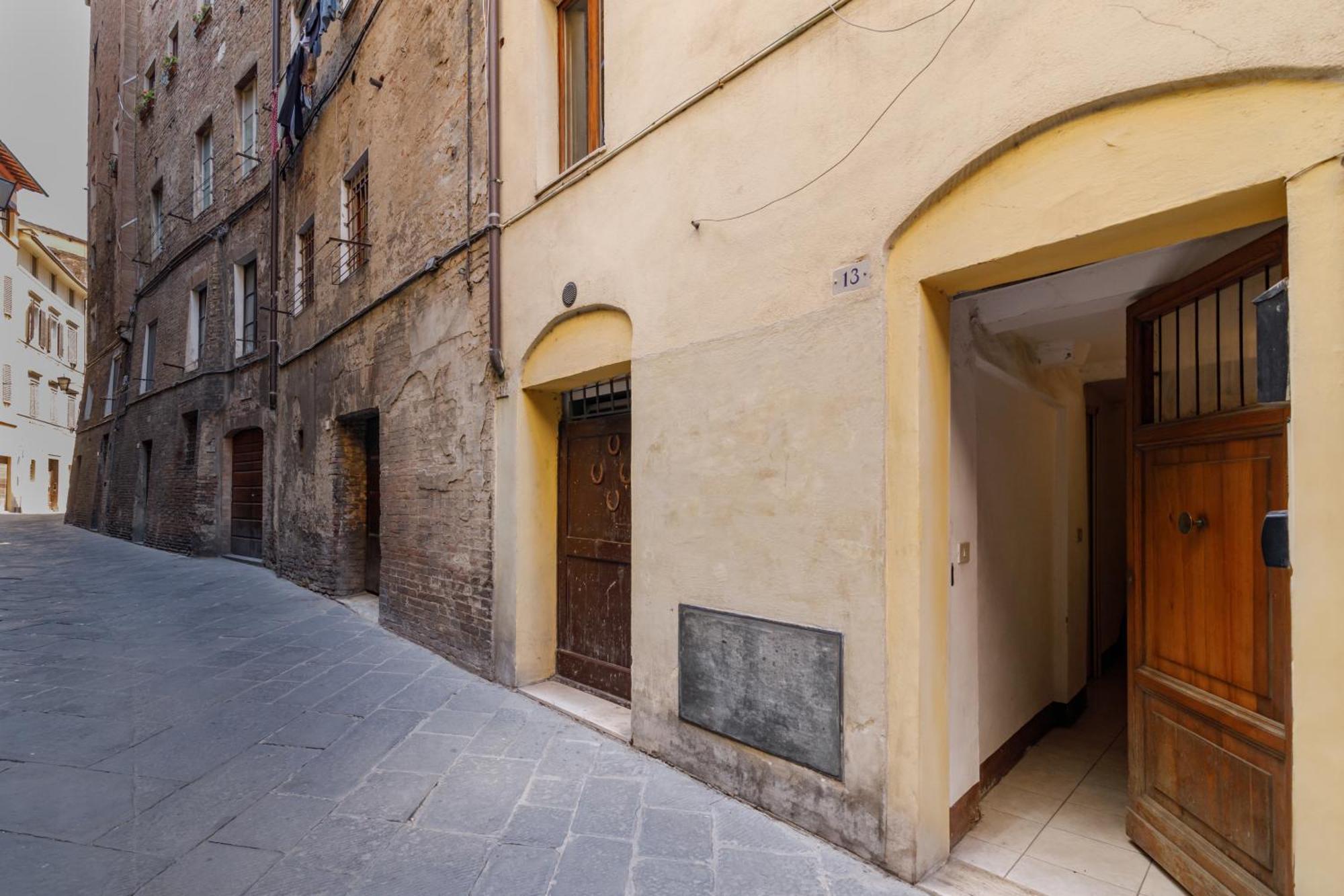 Duomo Chic Apartment Siena Ngoại thất bức ảnh